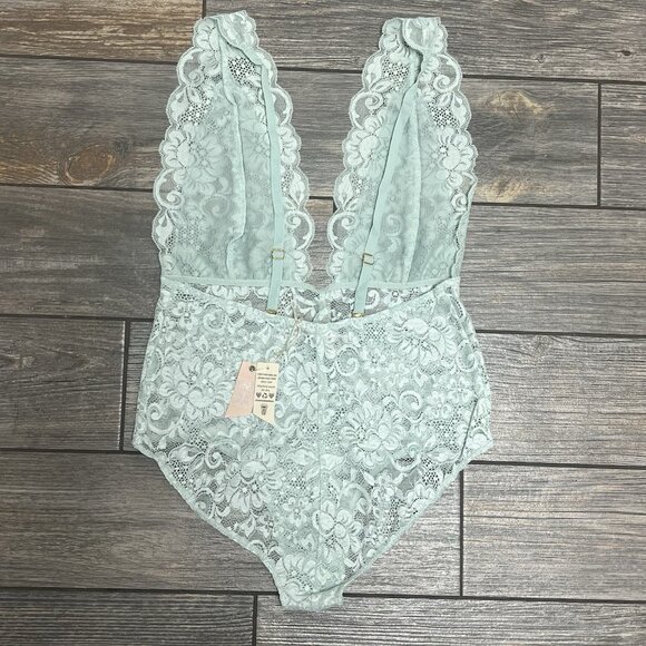 NWT Free People X HAH Comin in Haht Lace Bodysuit Medium Something Blue Bride - Picture 7 of 16